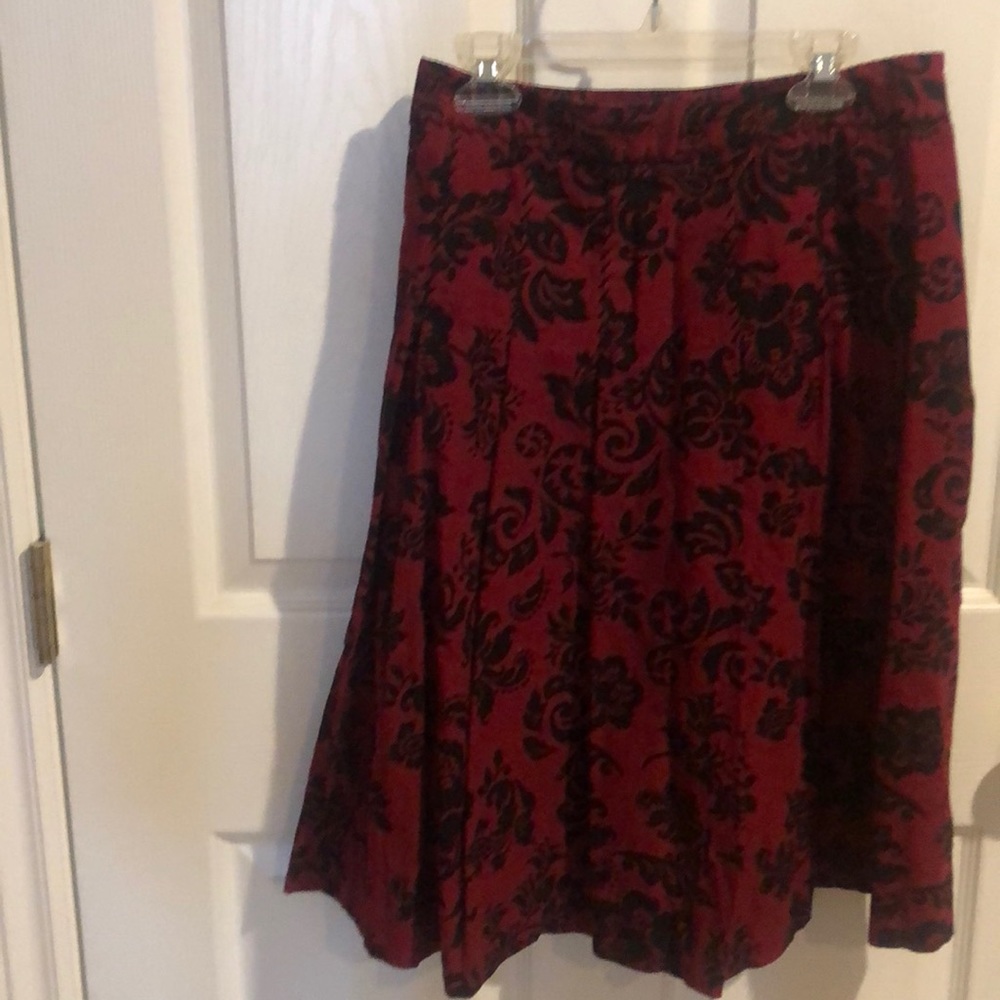 Skirt